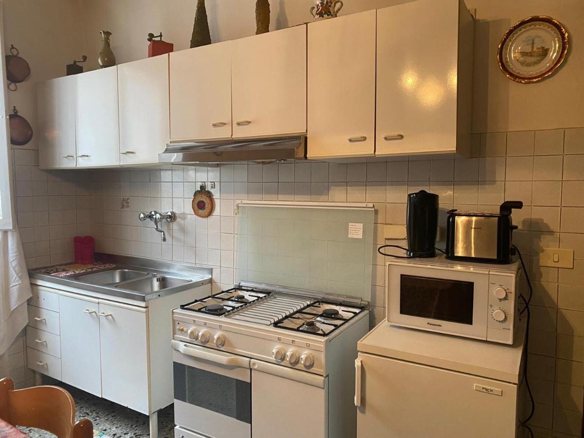 Casa Vacanze Beppina コルトーナ エクステリア 写真